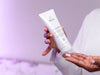 Iluma - Intense Brightening Exfoliating Cleanser (113gr)